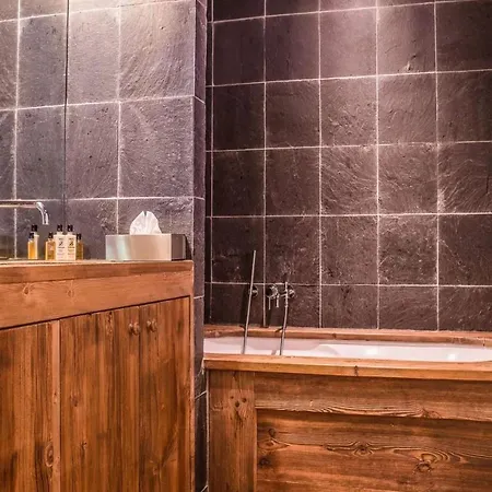 Chalet St. Anton: Indulge In The Best Of Austria Lejlighed *